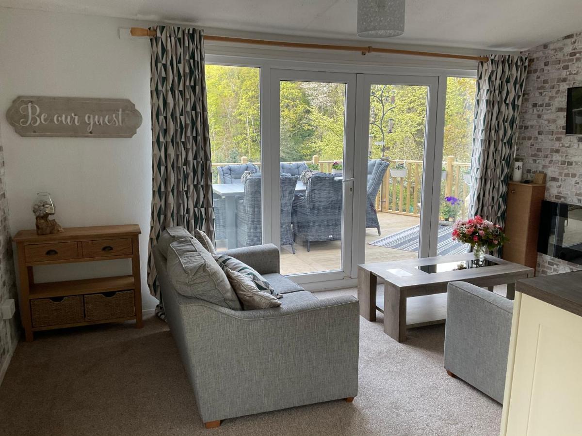 Holiday Cabin Sleeps 5 Glan Gwna Holiday Park Caernarfon Extérieur photo